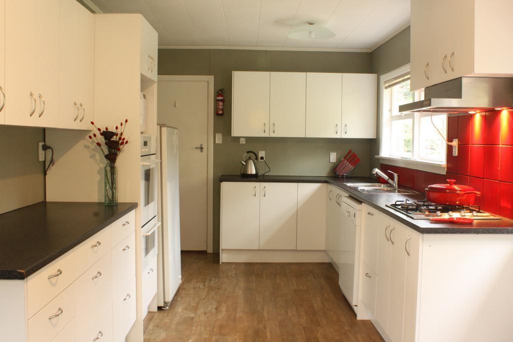 Tahuna Hills Guesthouse Nelson Exterior foto